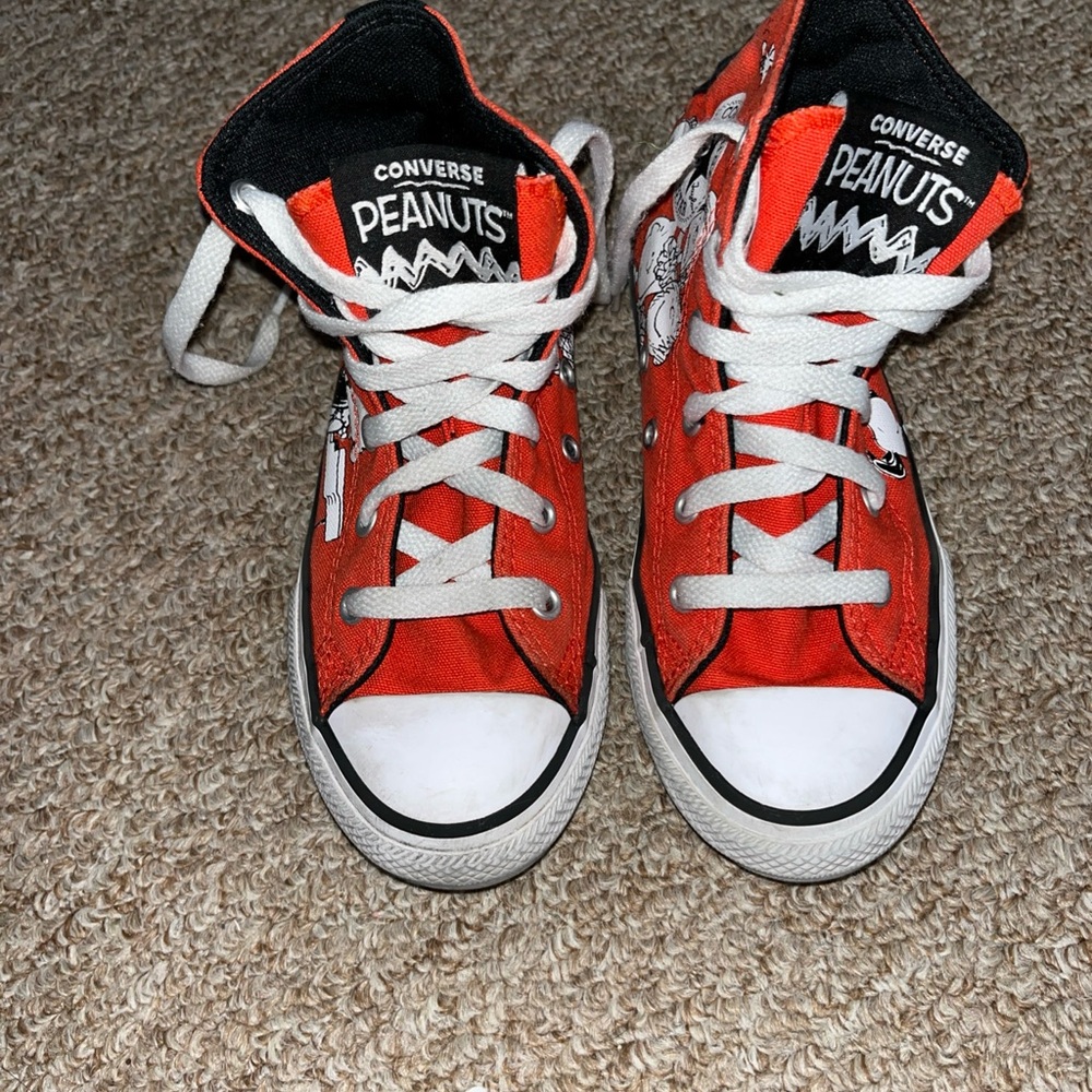 Converse Peanuts Chuck Taylor All Star Hi Tops Charlie Brown Youth Size 1